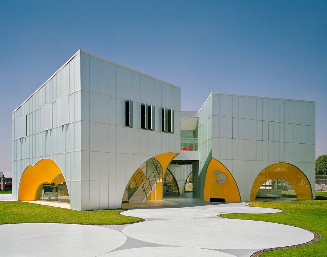 墨西哥雀巢集團創(chuàng)新實驗室／Rojkind Arquitectos