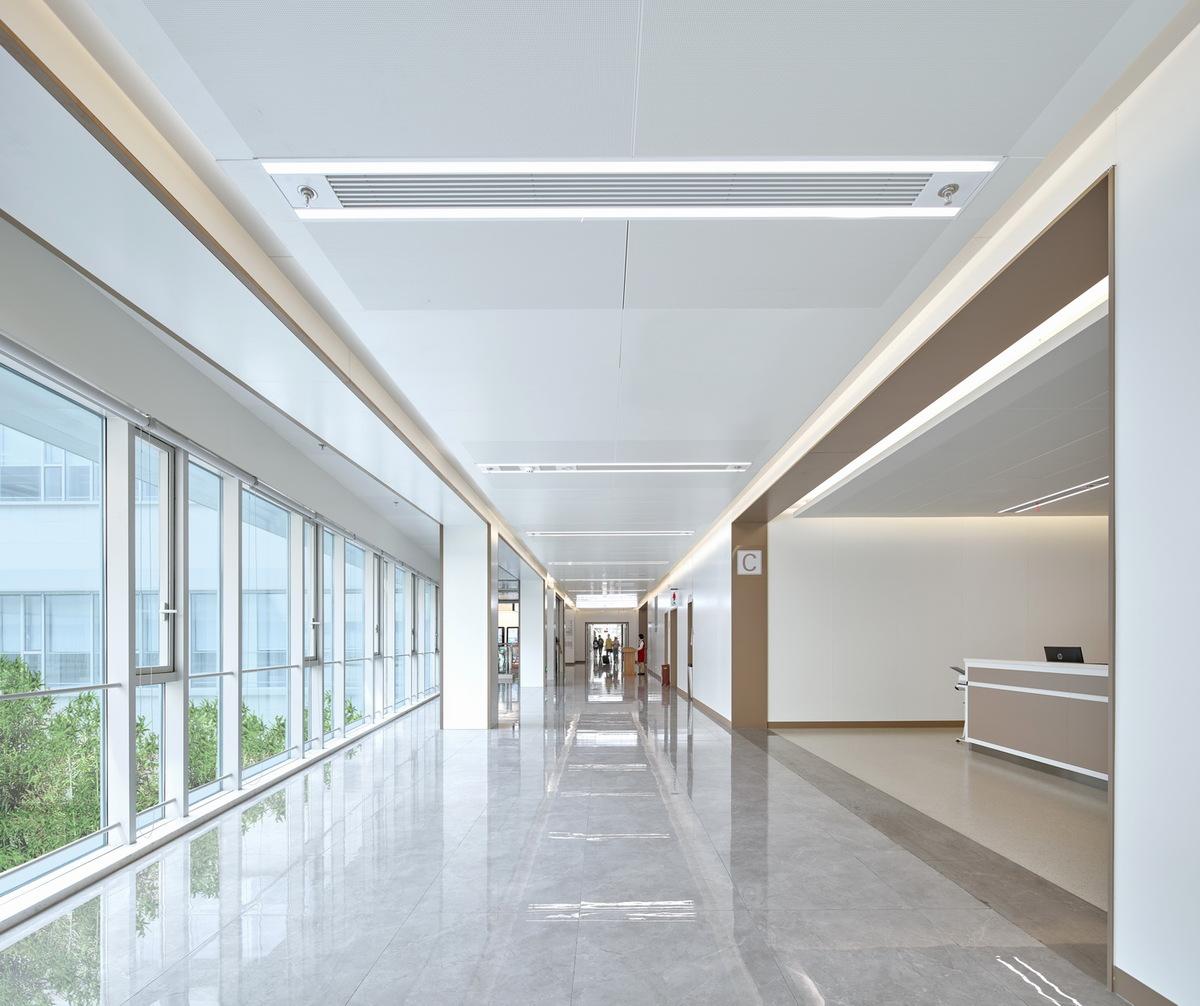 調(diào)整大小 06 門診走廊outpatient corridor .jpg