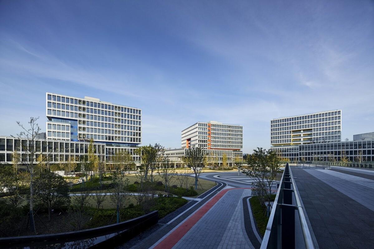 阿里巴巴杭州軟件生產(chǎn)基地二期 / 浙江省建筑設(shè)計研究院